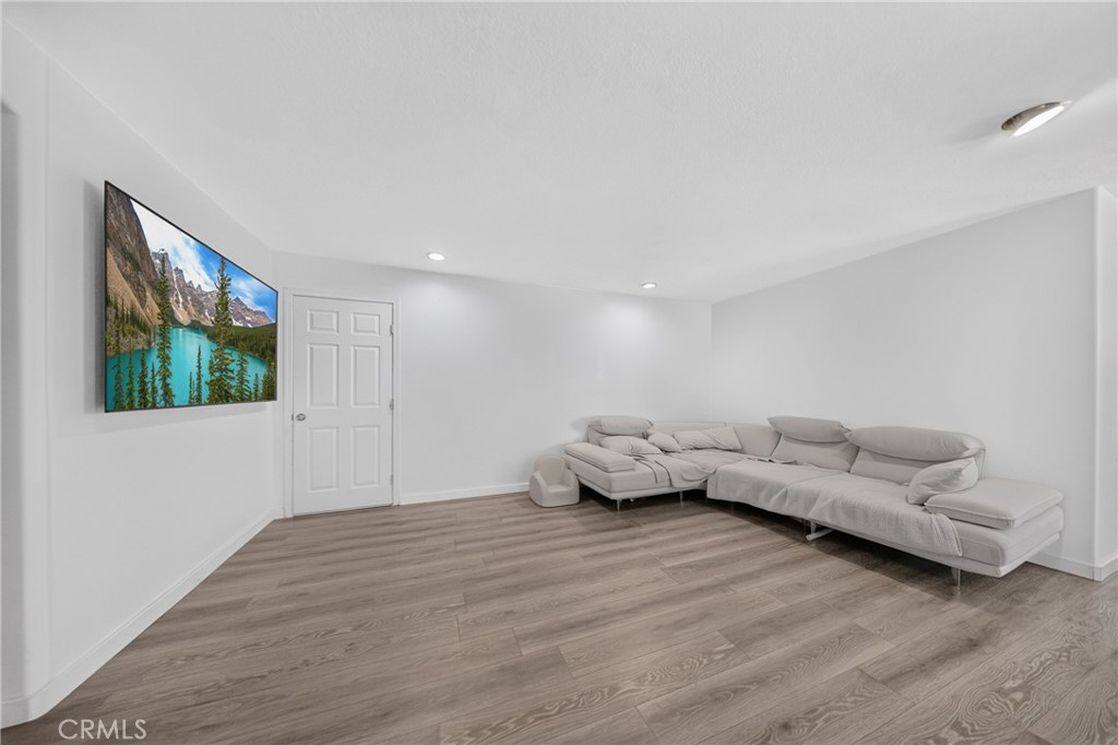 9116 Fuchsia Property Photo 32