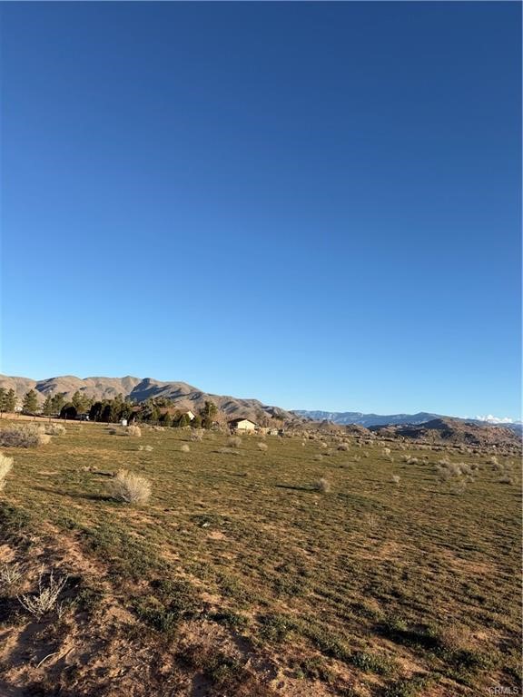 2 Little Teepee Road Property Photo 4