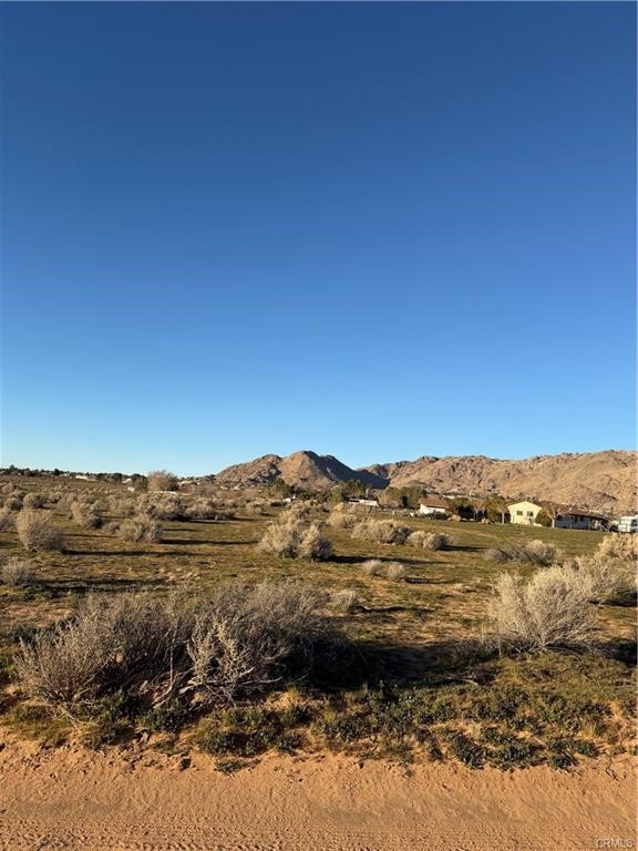 2 Little Teepee Road Property Photo 6
