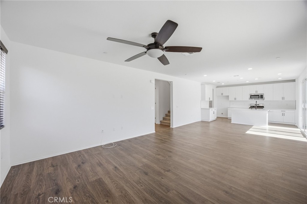 8844 Glencliff Avenue Property Photo 7