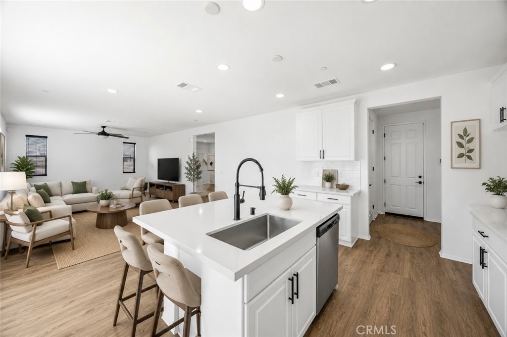 8844 Glencliff Avenue Property Photo 16