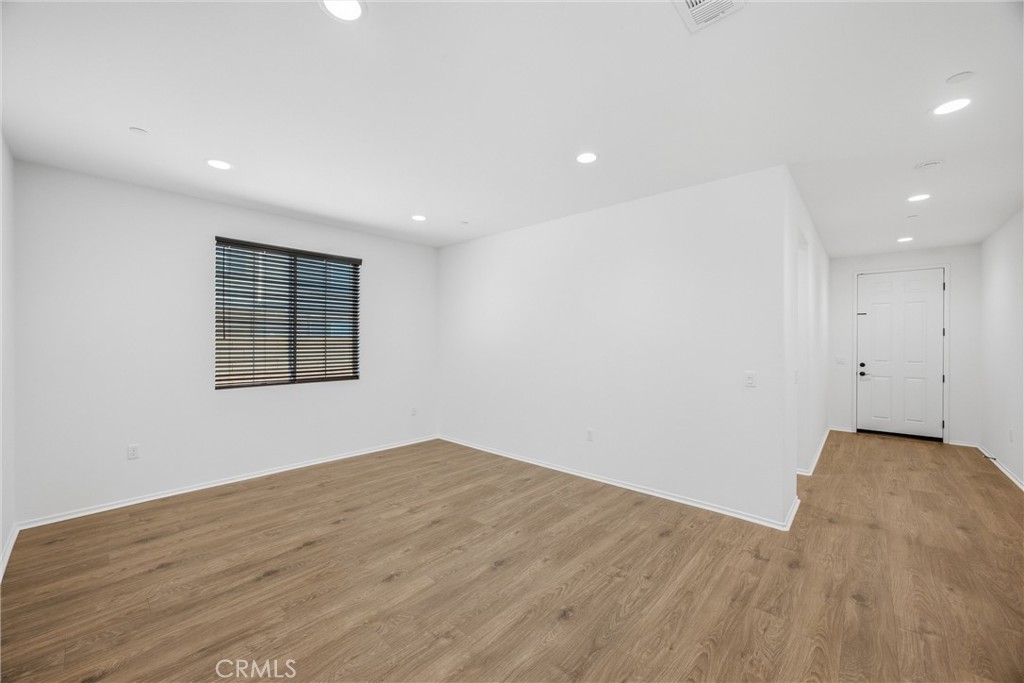 8844 Glencliff Avenue Property Photo 17