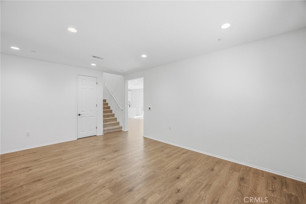 8844 Glencliff Avenue Property Photo 18