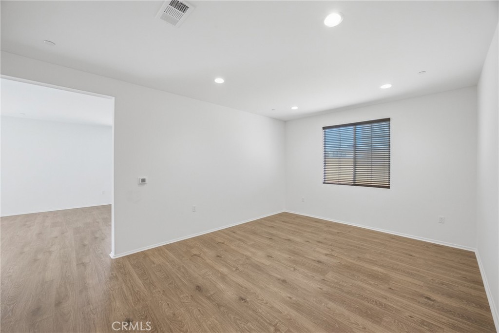 8844 Glencliff Avenue Property Photo 19