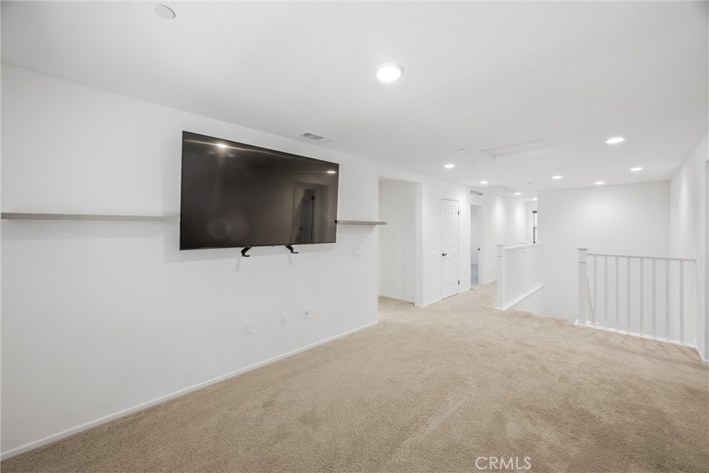 8844 Glencliff Avenue Property Photo 28