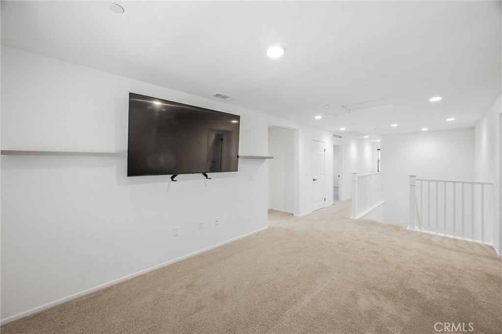 8844 Glencliff Avenue Property Photo 28