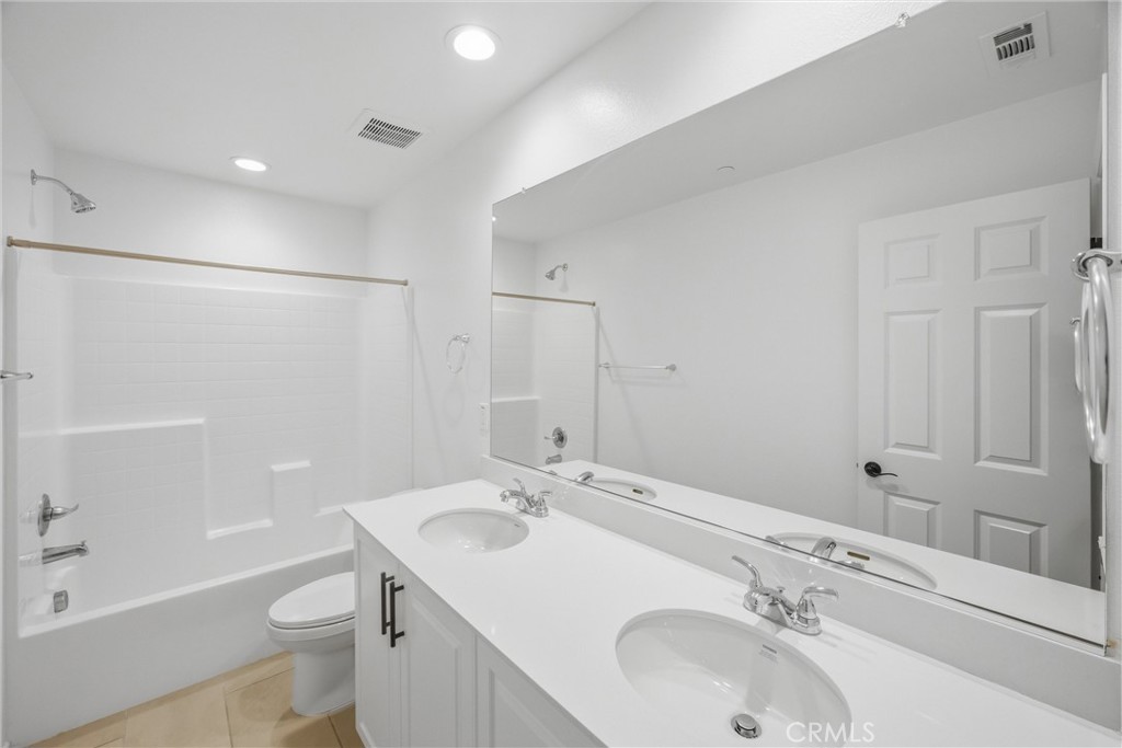 8844 Glencliff Avenue Property Photo 35