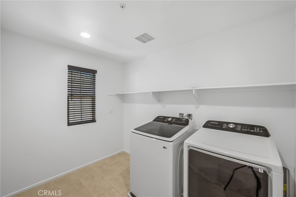 8844 Glencliff Avenue Property Photo 40
