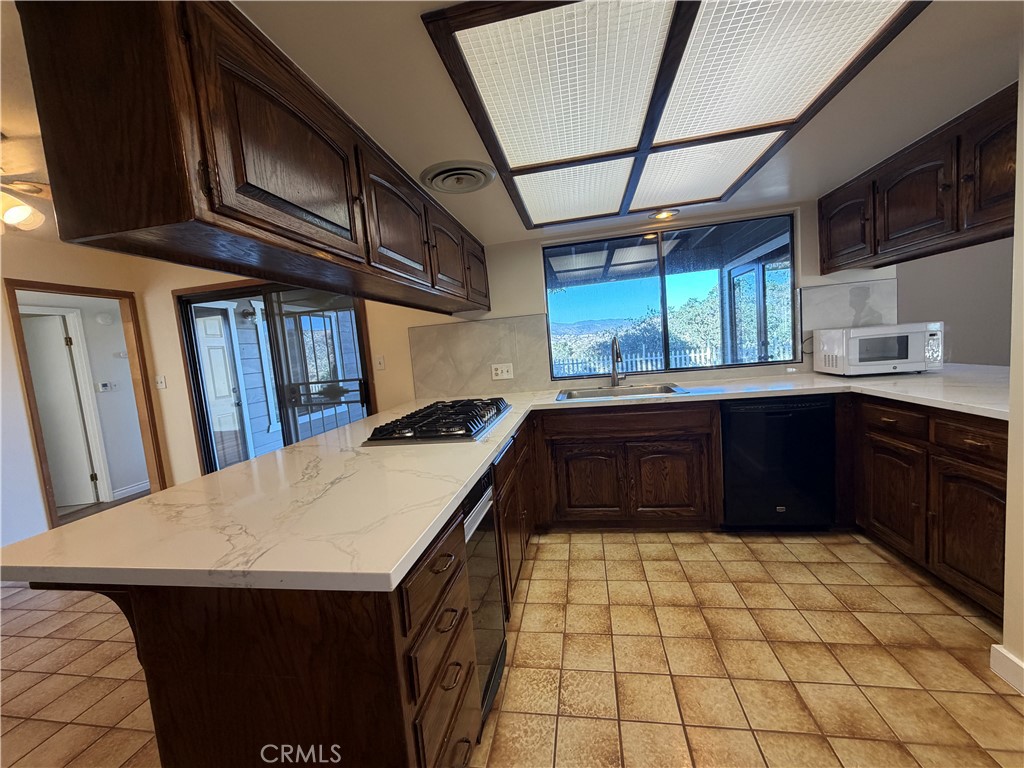 29642 Hart Oaks Drive Property Photo 15
