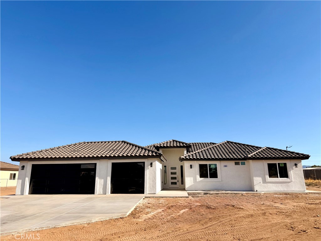 15025 Olive St Property Photo 1