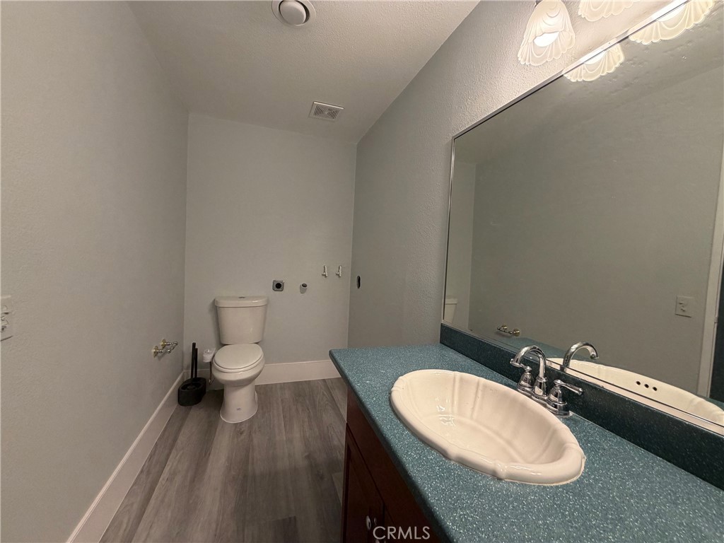 18387 Us Highway 18 Property Photo 7