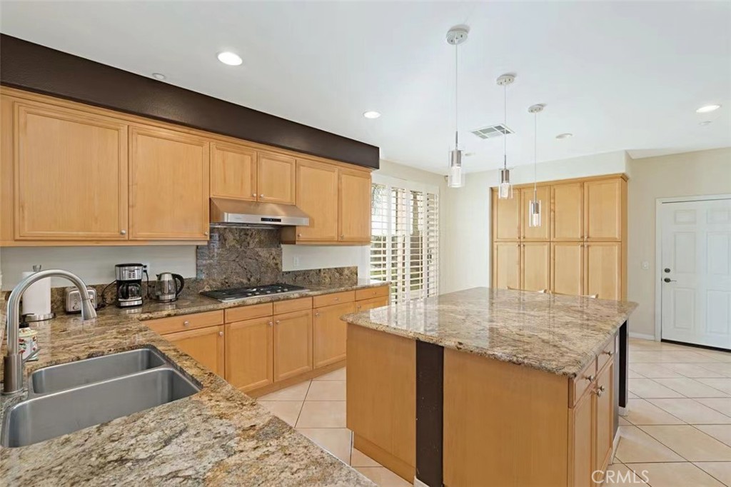 12225 Richfield Drive Property Photo 15