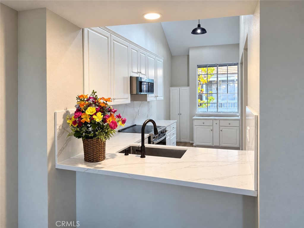 20371 Bluffside Property Photo 13