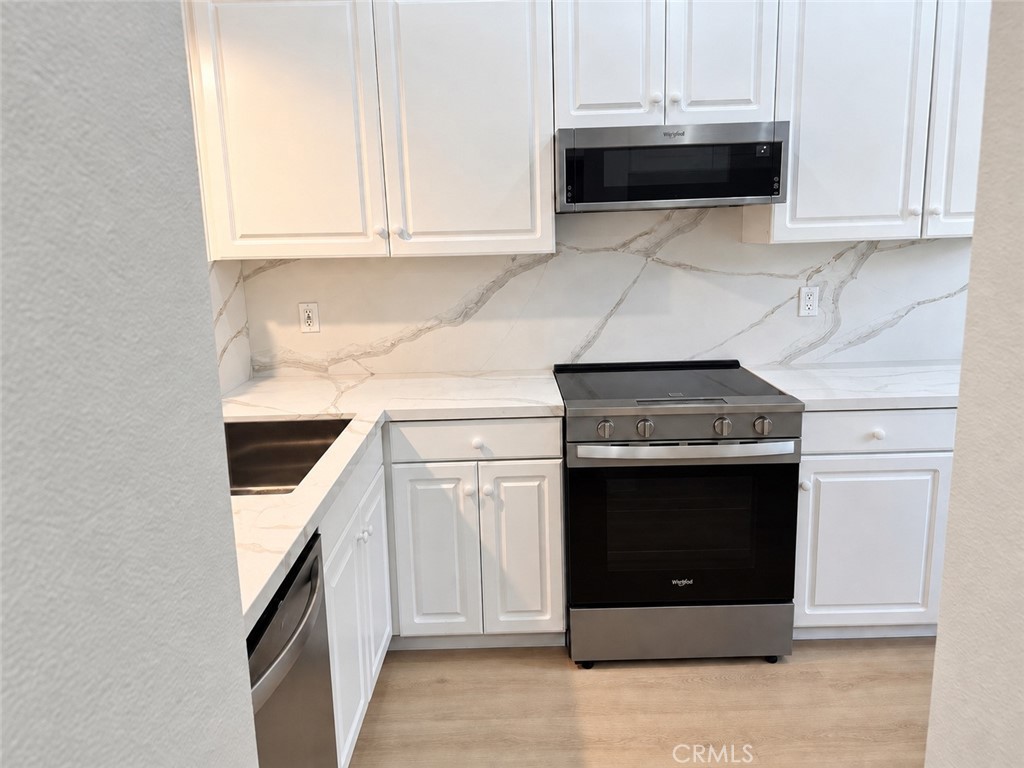 20371 Bluffside Property Photo 14