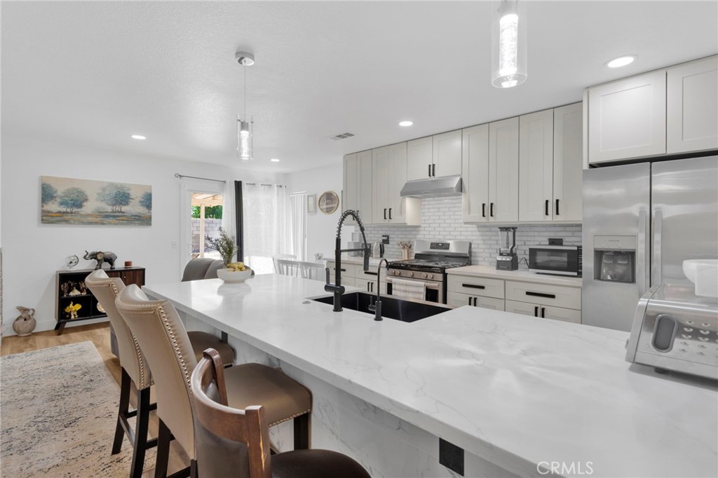 17851 Crowley Street Property Photo 8