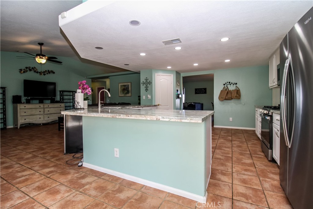 10972 Braceo Property Photo 8