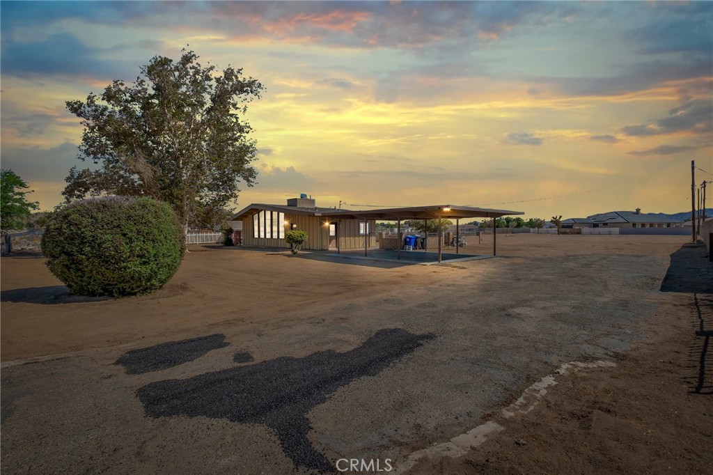 20660 Us Highway 18 Property Photo 1
