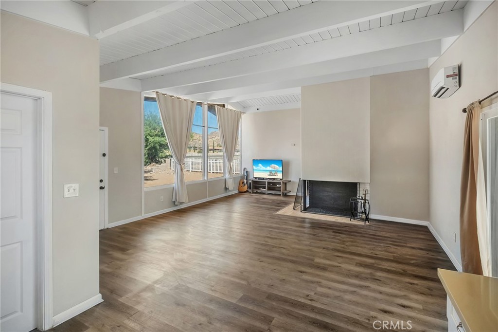 20660 Us Highway 18 Property Photo 14