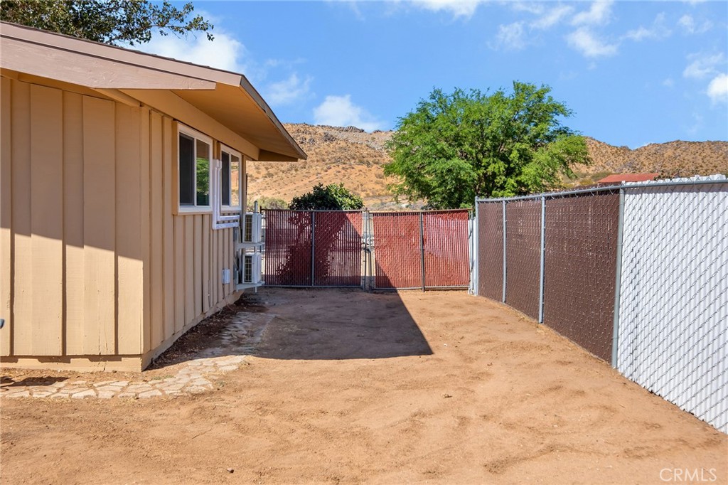 20660 Us Highway 18 Property Photo 27