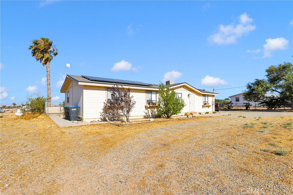 12245 Cordero Road Property Photo 2