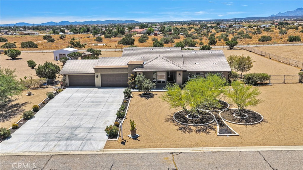 9879 Silver Palm Drive Property Photo 1