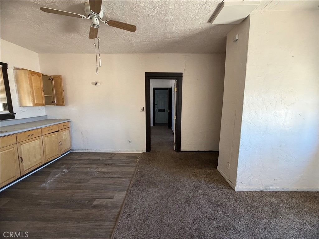 567 W Yermo Property Photo 7