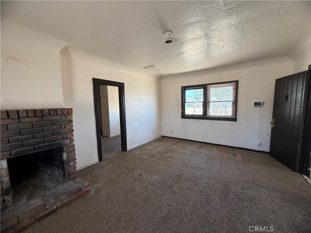 567 W Yermo Property Photo 10