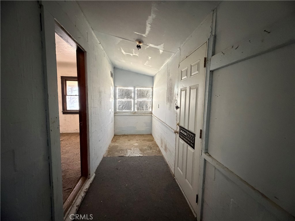 567 W Yermo Property Photo 19