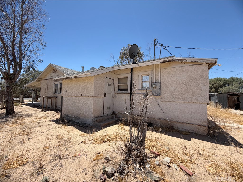 567 W Yermo Property Photo 27