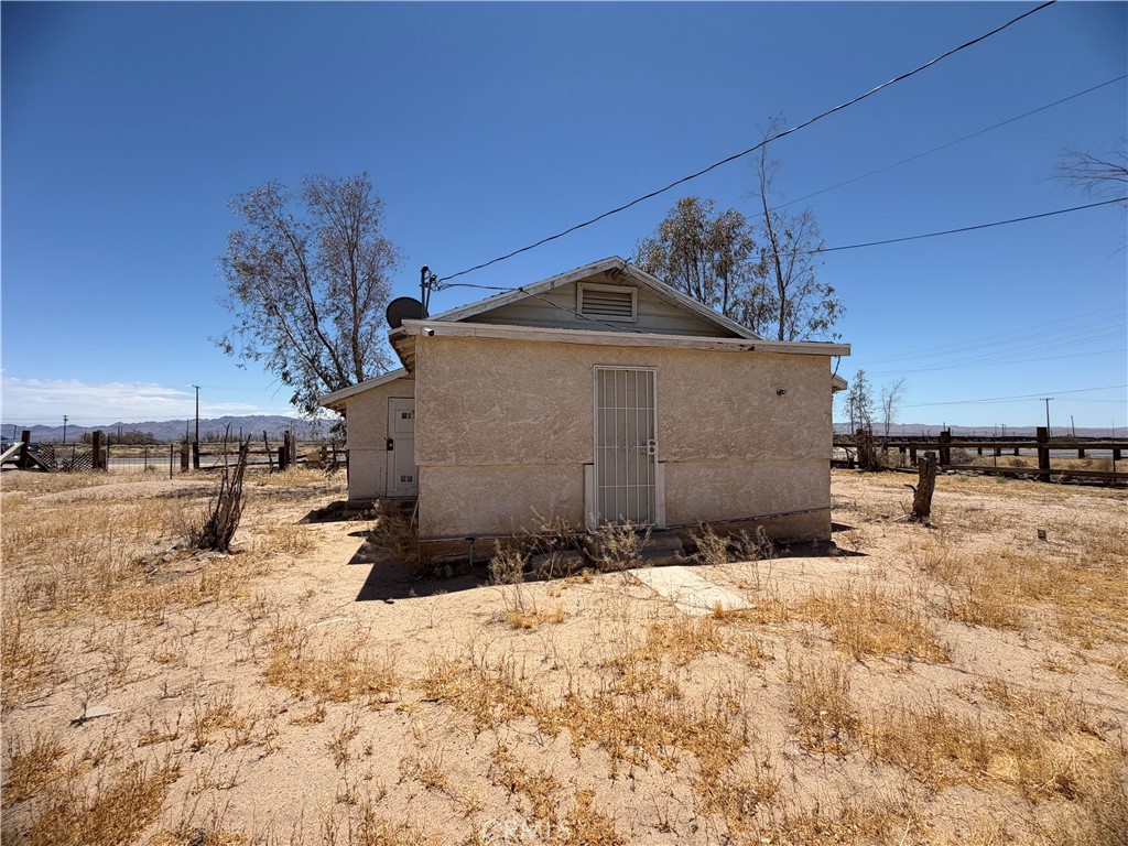 567 W Yermo Property Photo 29