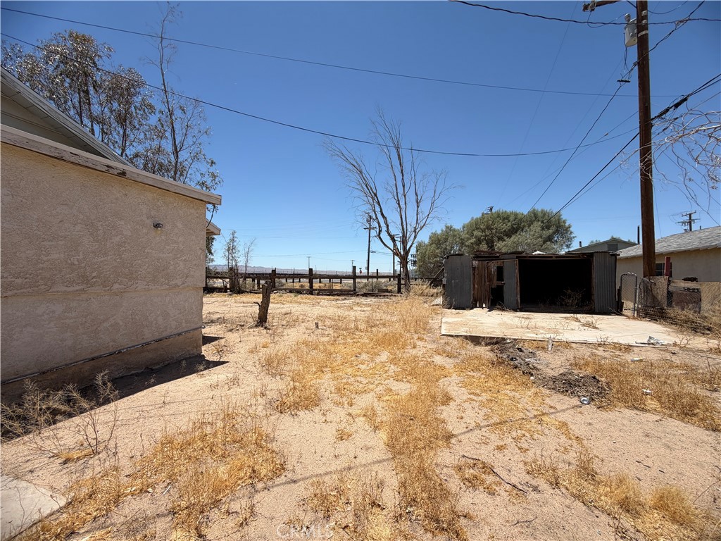 567 W Yermo Property Photo 30
