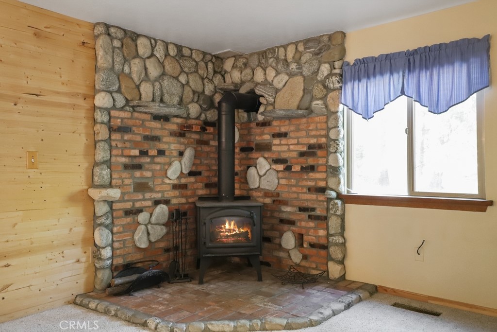 21645 Jobs Peak Road Property Photo 9
