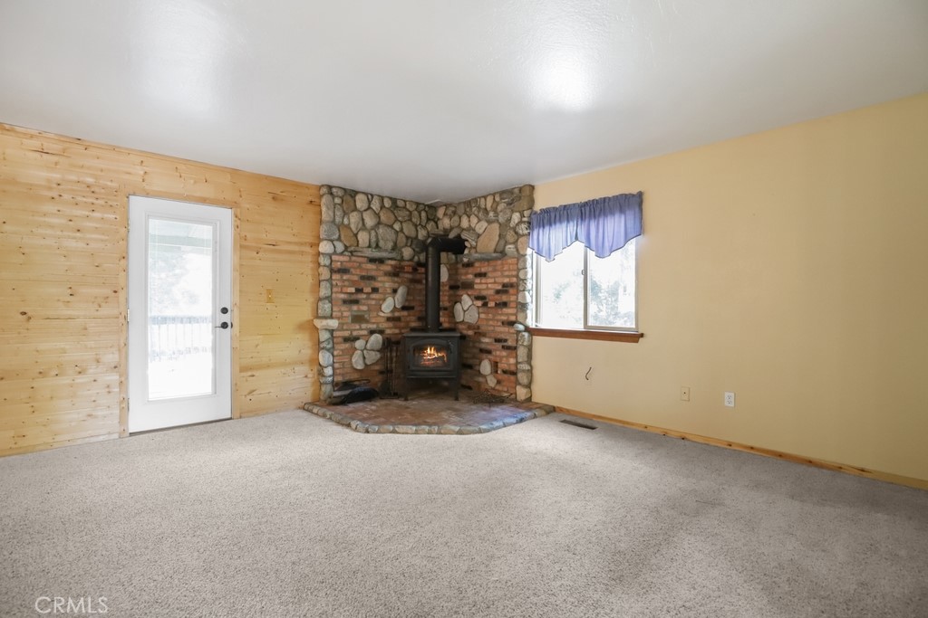 21645 Jobs Peak Road Property Photo 10