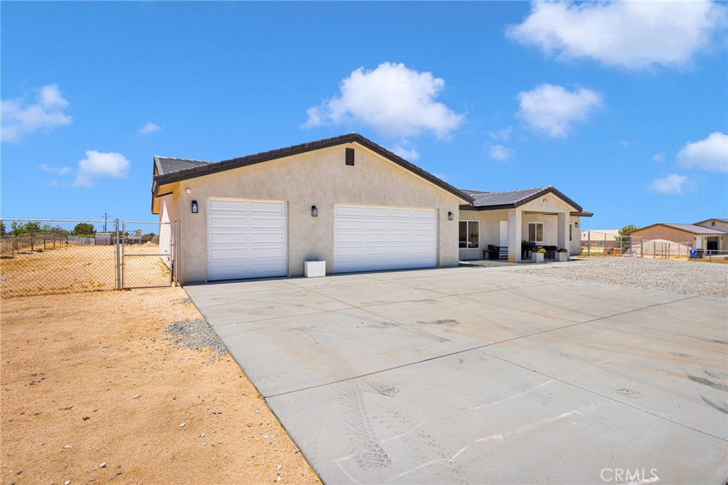 10770 Chipmunk Property Photo 4
