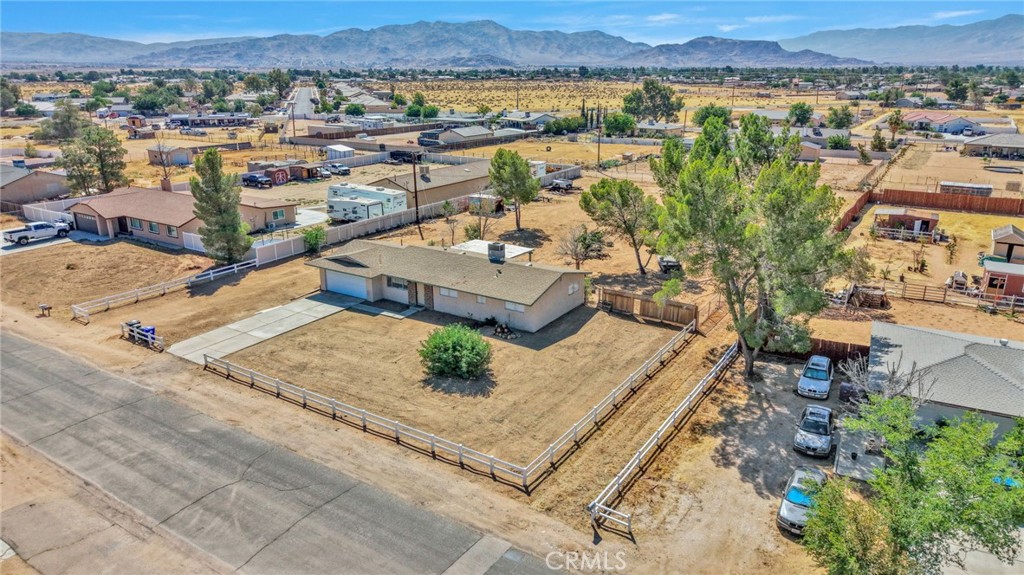 15075 Flathead Road Property Photo 3