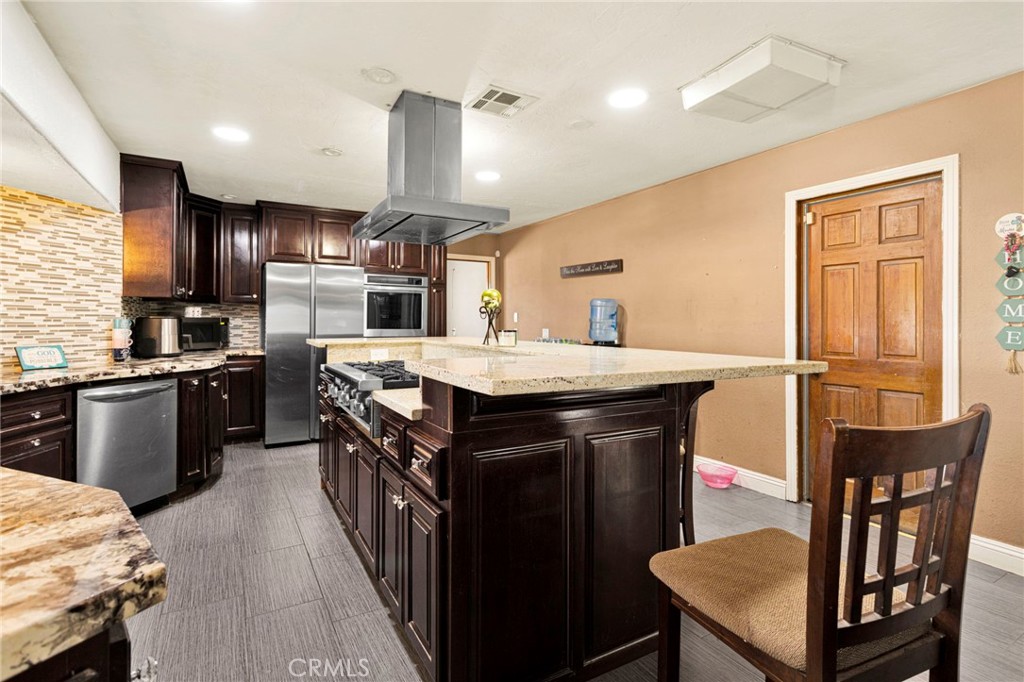 10080 Deep Creek Road Property Photo 13
