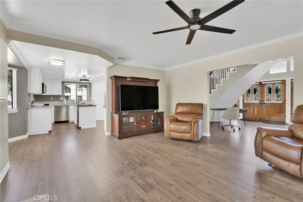 18570 Niagara Property Photo 11