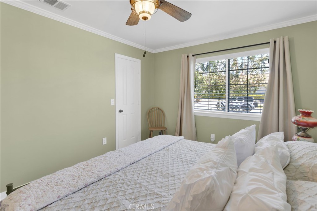 18570 Niagara Property Photo 38