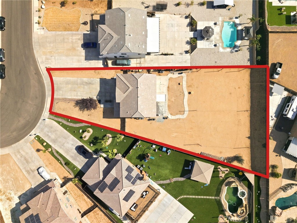 8168 April Property Photo 12