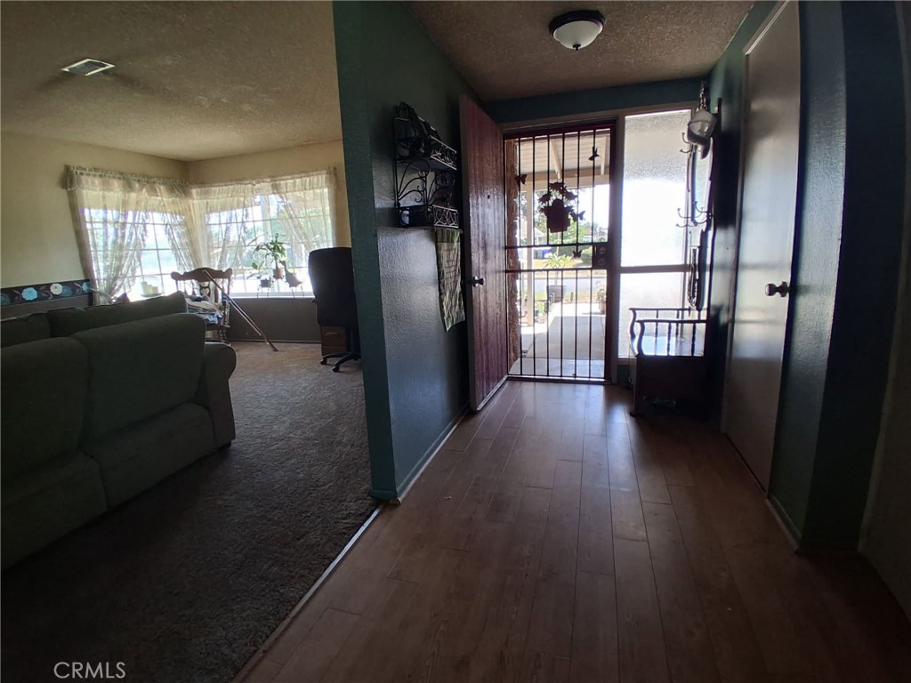 11448 Mojave Drive Property Photo 6
