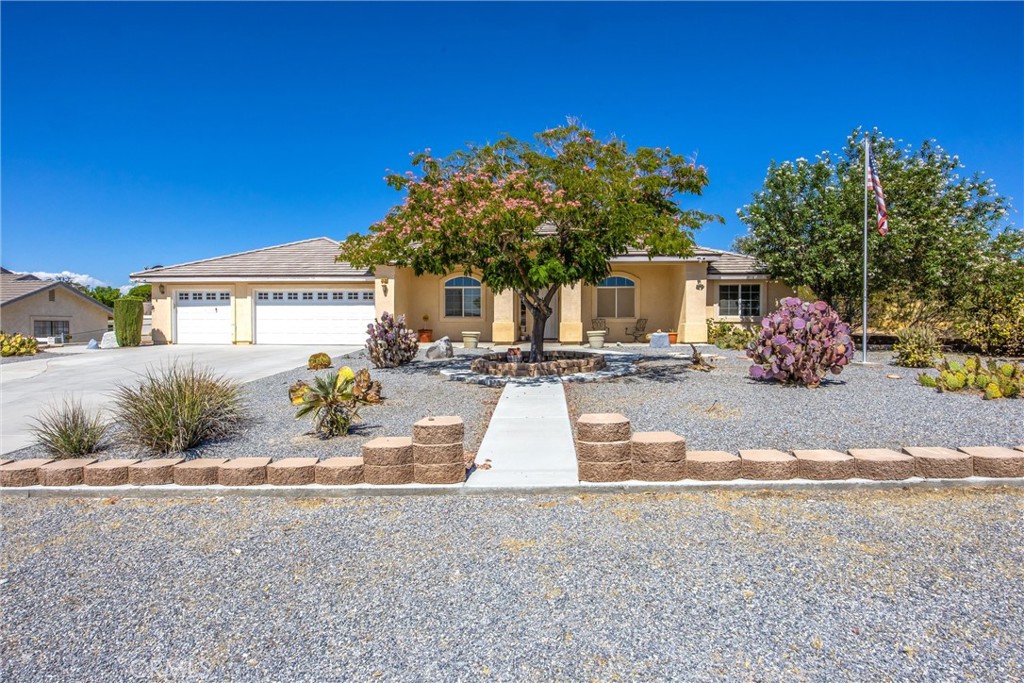 26760 Cinch Property Photo 1