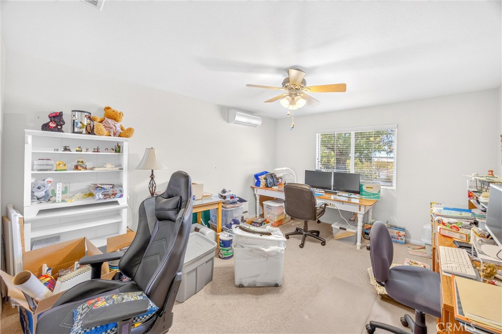 26760 Cinch Property Photo 15