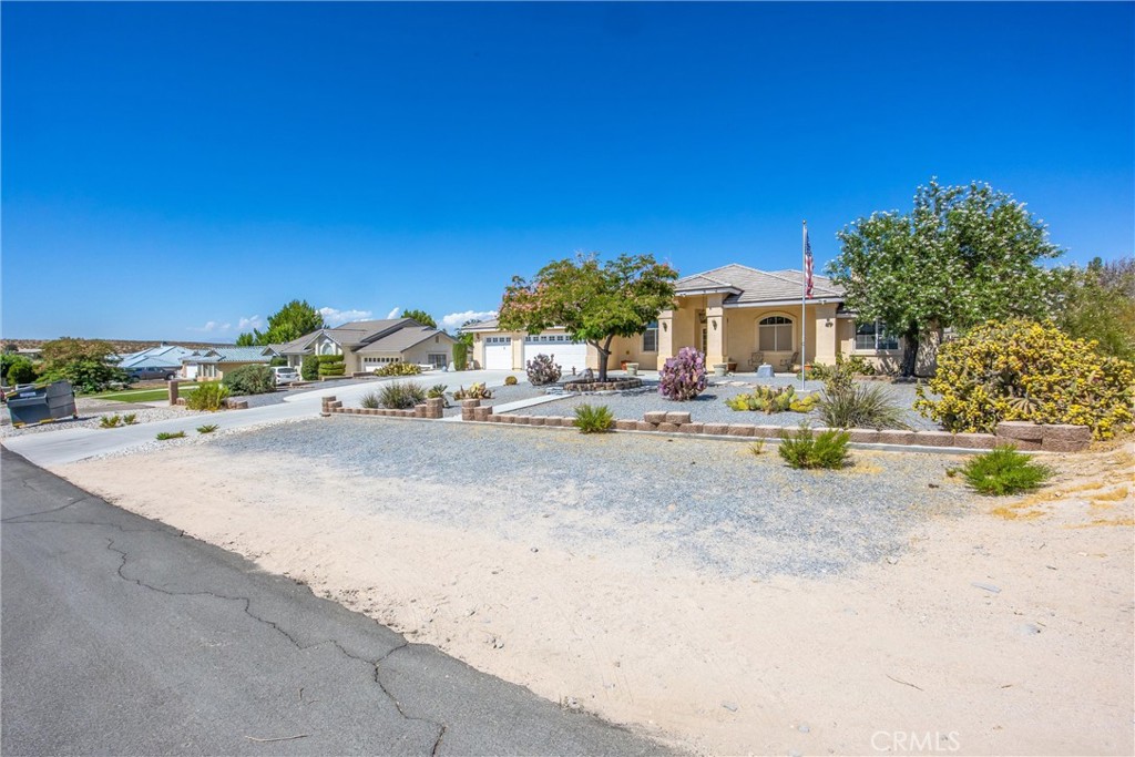 26760 Cinch Property Photo 38