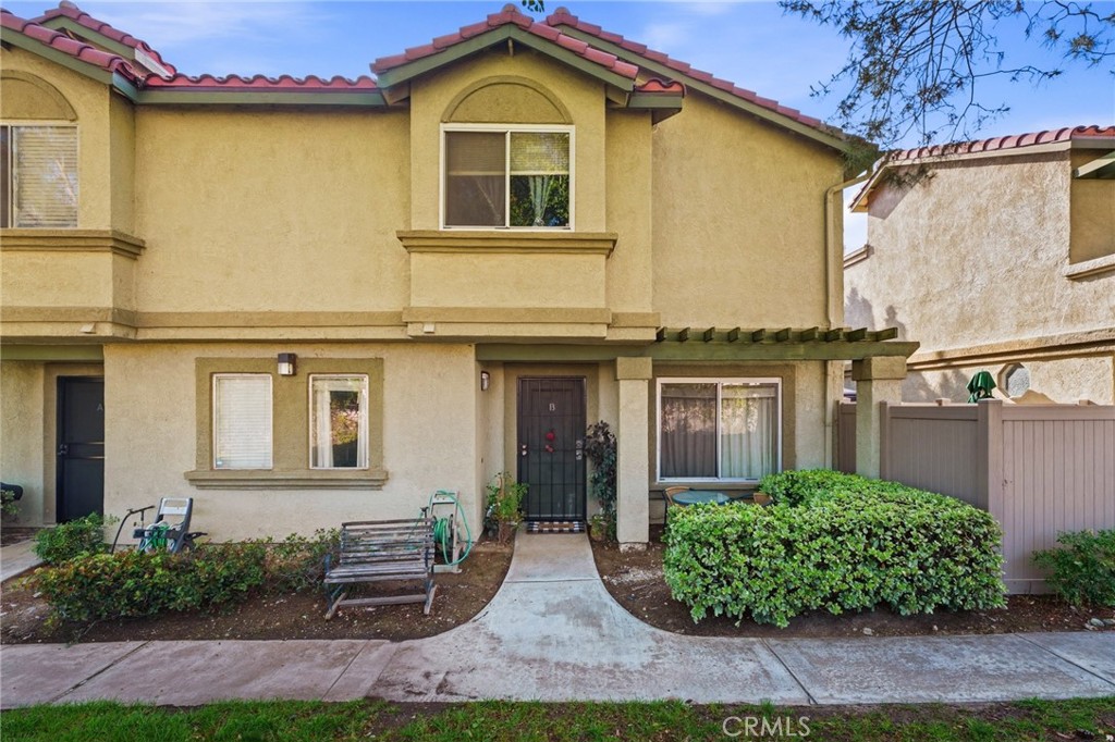 8439 Sunset Trail B Property Photo 1