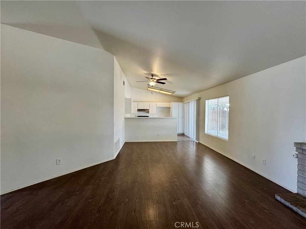 10624 Palmyra Street Property Photo 4