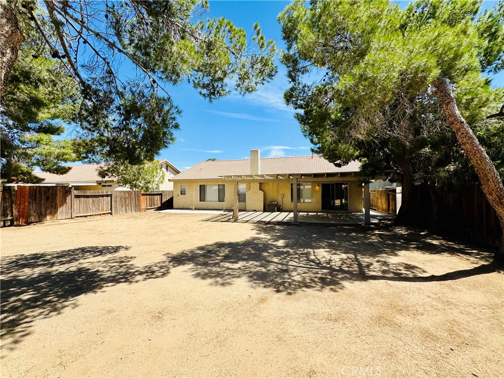 10624 Palmyra Street Property Photo 18