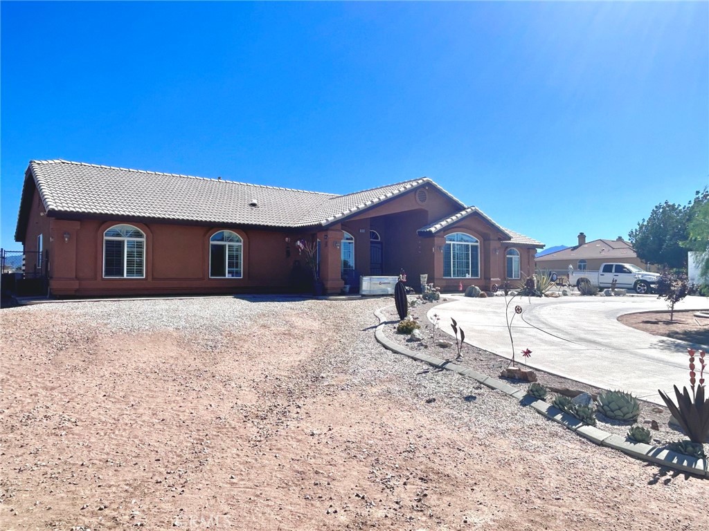 13565 Farmington Street Property Photo 5