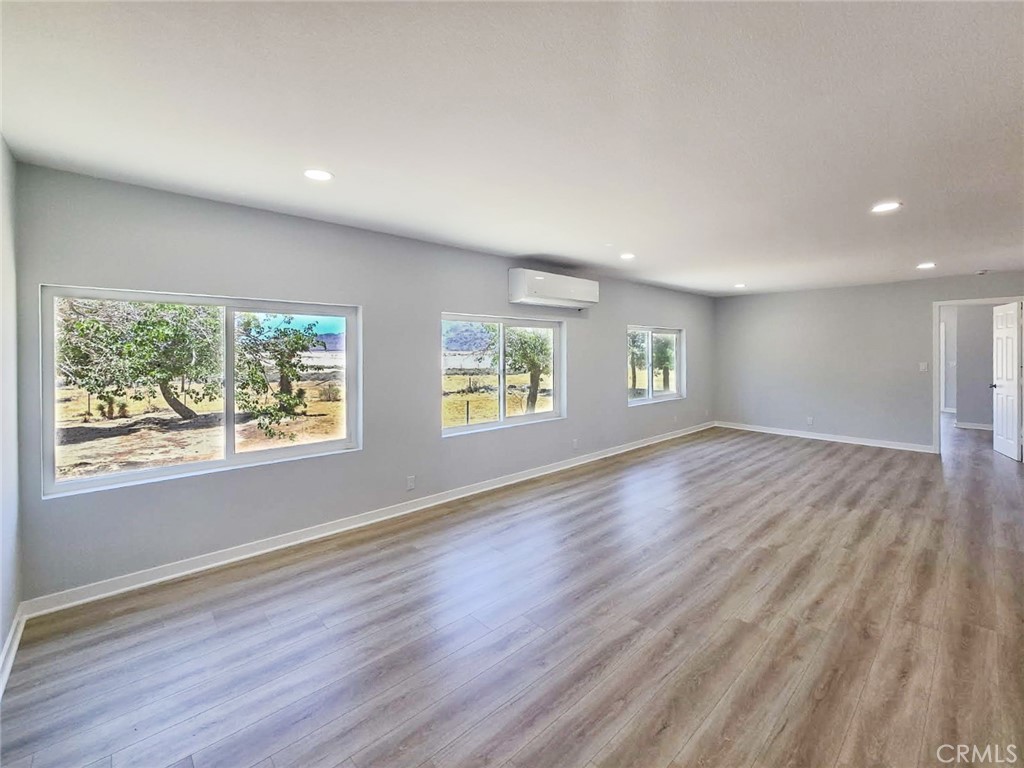 30263 State Highway 18 Property Photo 21