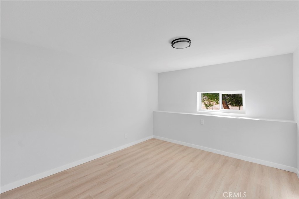 30263 State Highway 18 Property Photo 25