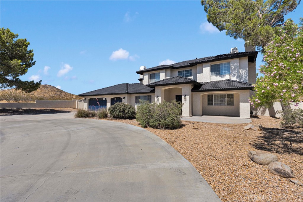 16731 Iwa Road Property Photo 3